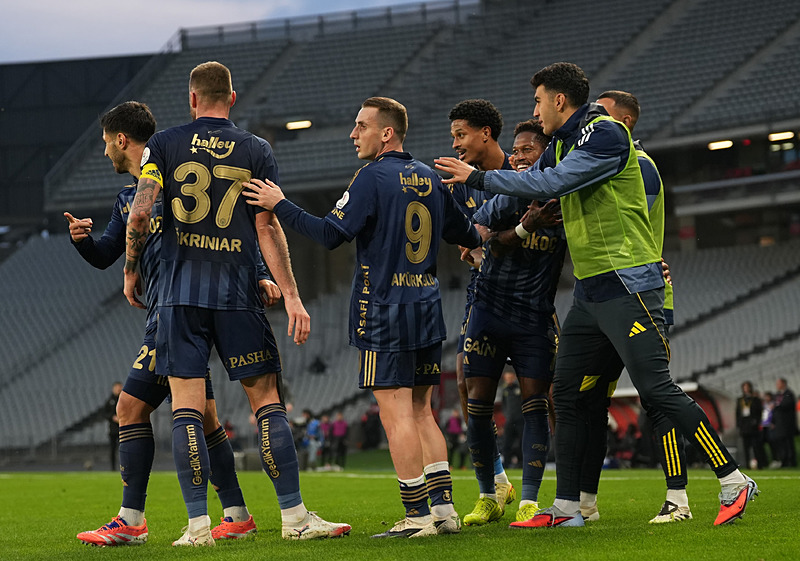 İtalyan devi Fenerbahçe’nin yıldızına talip!