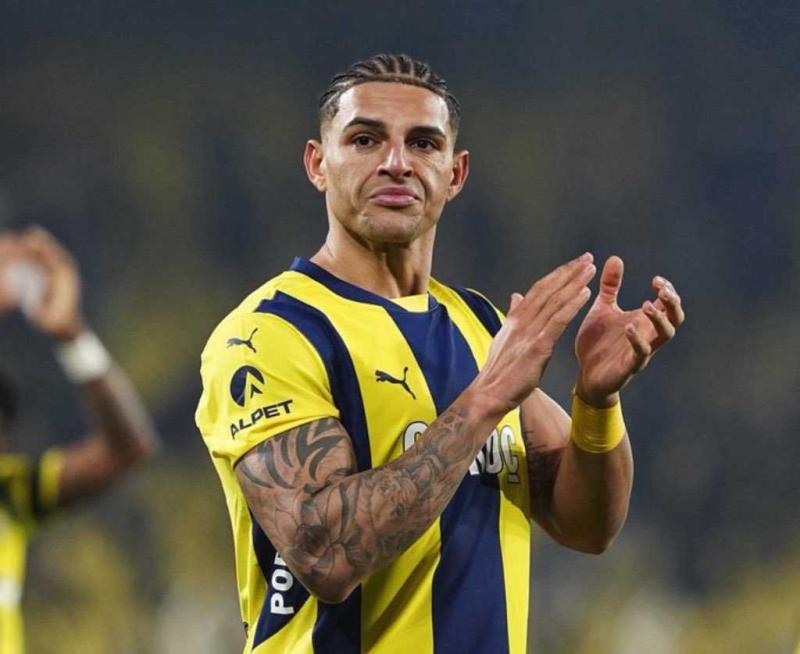 Fenerbahçe Diego Carlos’un bonservisini belirledi! İtalyan basını duyurdu