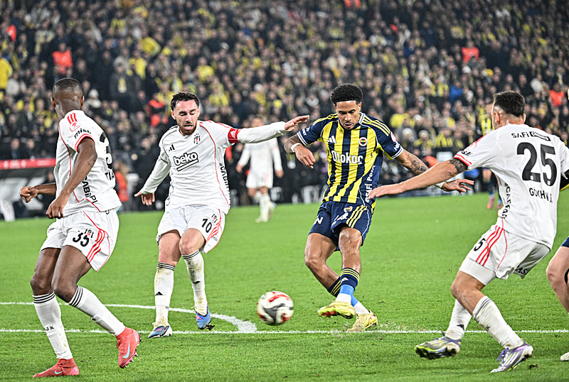 Spor yazarları Fenerbahçe-Beşiktaş maçını yorumladı!