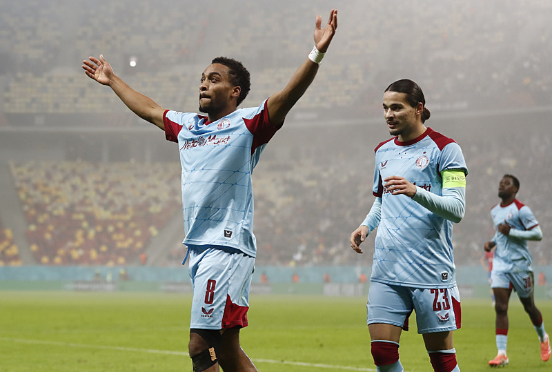 Fenerbahçe’nin gündemindeydi Galatasaray’a mı gidiyor? Timber...