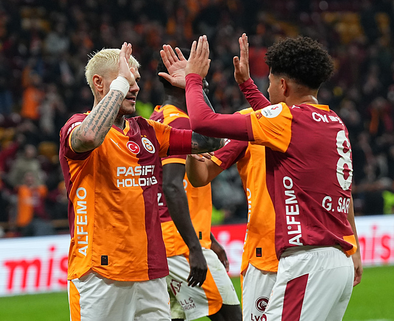 Galatasaray’da o ismin bileti kesildi! Kendisine takım arıyor