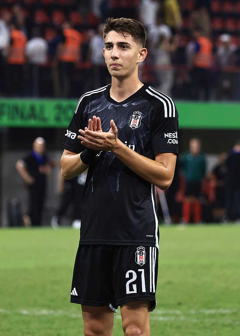 Ezeli rakipler arasında dev takas! Beşiktaş ve F.Bahçe...