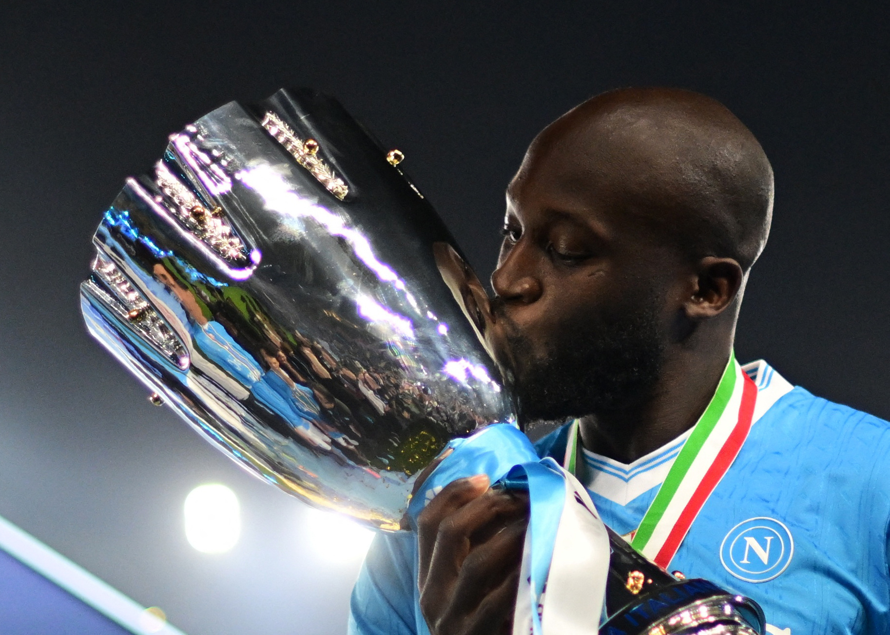 Fenerbahçe’ye dünyaca ünlü golcü!