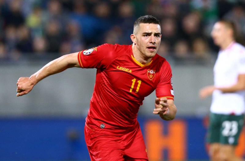 Fenerbahçe’ye Karadağlı golcü! Transferde sürpriz hamle