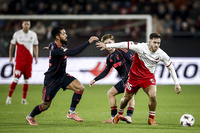 Fenerbahçe’nin El Karouani transferinde Amrabat’tan beklenmedik hamle!