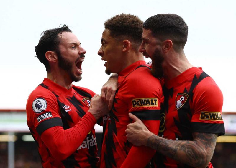 Fenerbahçe transferde Marcos Senesi’yi gözüne kestirdi!