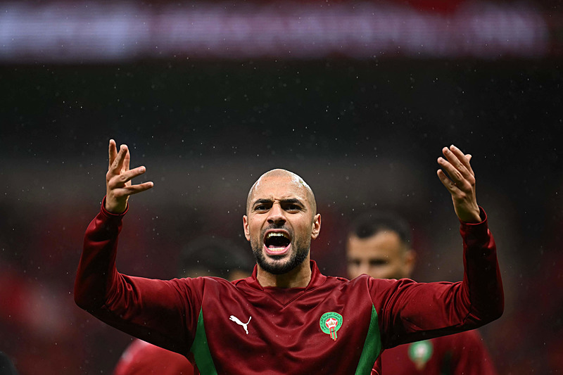 Fenerbahçe’ye Amrabat piyangosu! Transfer teklifini yükselttiler