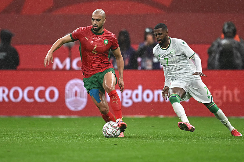 Fenerbahçe’ye Amrabat piyangosu! Transfer teklifini yükselttiler