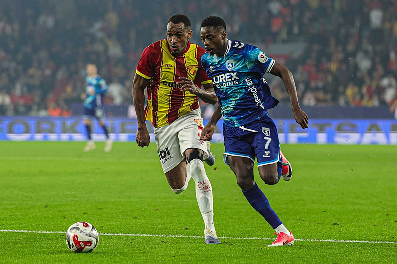 Fenerbahçe eski oyuncusuyla anlaşmaya yakın! Sarı-lacivertlilerden ara transferde bir hamle daha