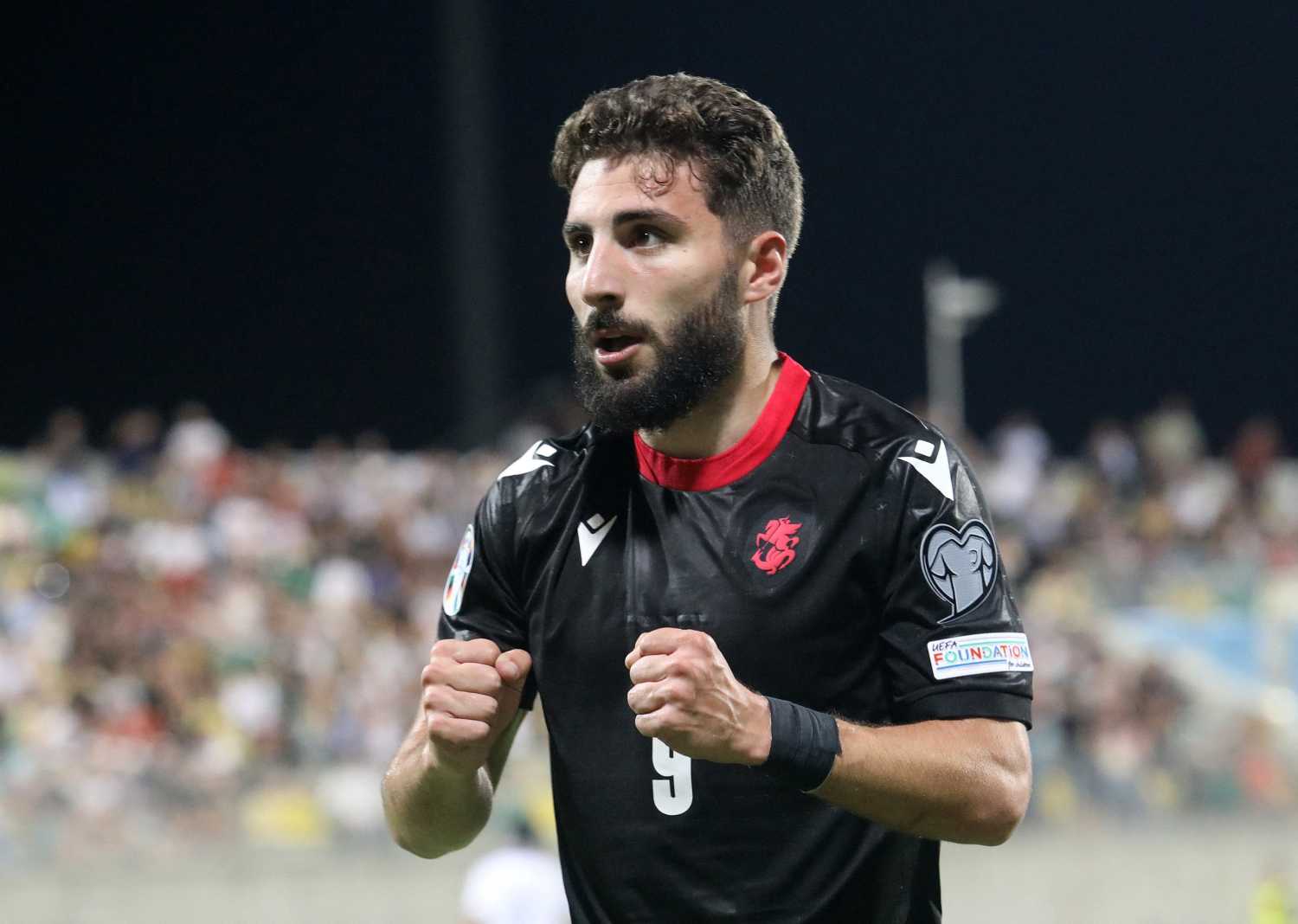 TRANSFER HABERİ: Fenerbahçe ve Beşiktaş o isim için karşı karşıya!