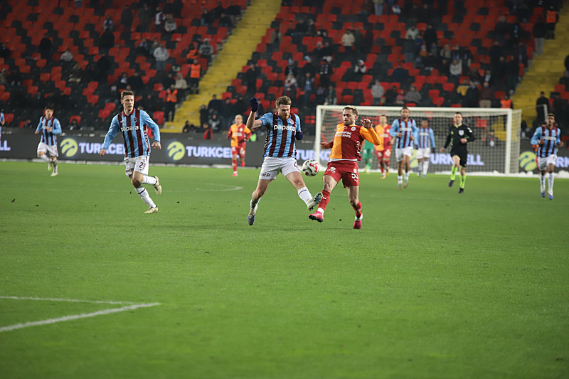 Ömer Üründül’den Galatasaray-Trabzonspor maçı sonrası o isme övgü!