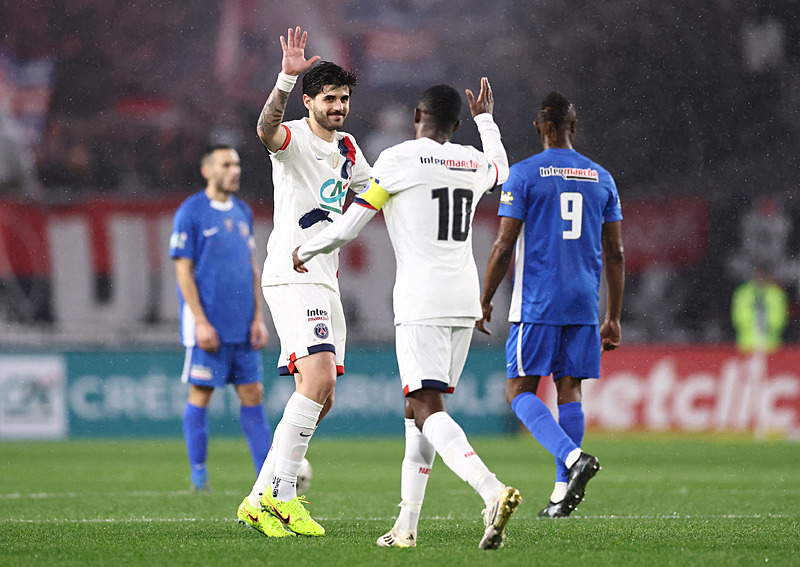 Fenerbahçe’nin stoperi PSG’den! Transfer formülü belli oldu