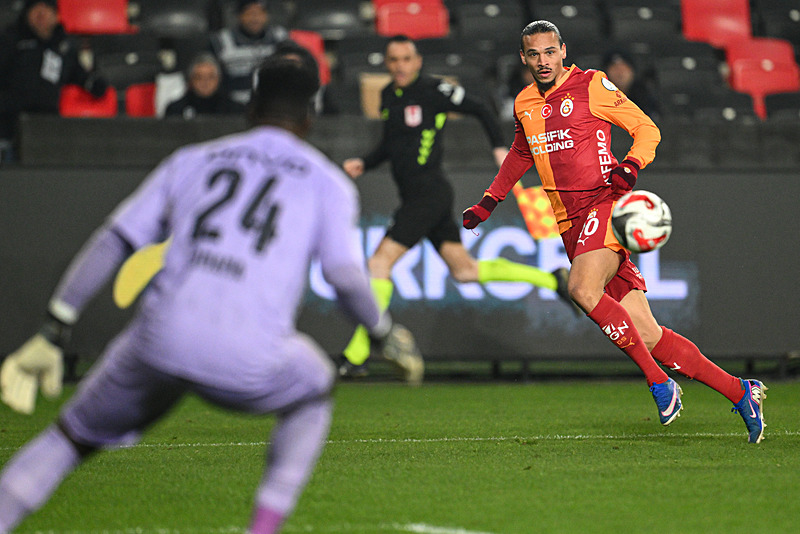 Spor yazarları Galatasaray-Trabzonspor maçını değerlendirdi