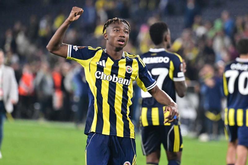 Fenerbahçe’den rekor transfer! En pahalılar listesinde hangi futbolcular var?