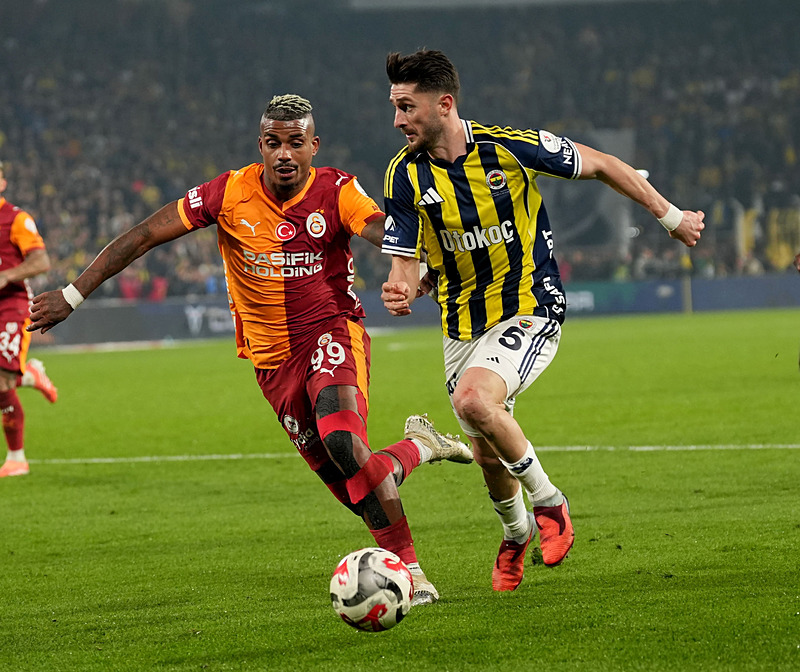 Turkcell Süper Kupa’da dev final! İşte Galatasaray-Fenerbahçe maçının muhtemel 11’leri