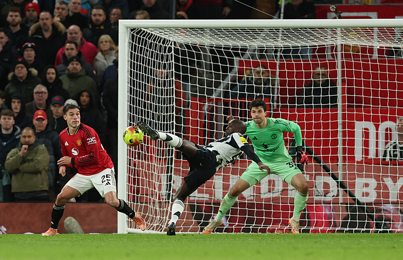 Galatasaray Ugarte transferinde zorlanabilir! İşte sebebi