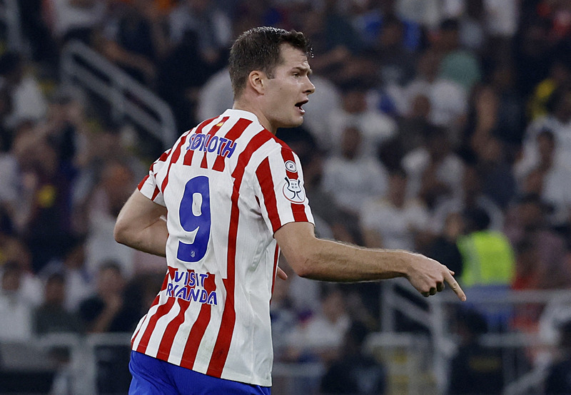 Fenerbahçe’de karar zamanı! Transfer görüşmeleri devam ediyor