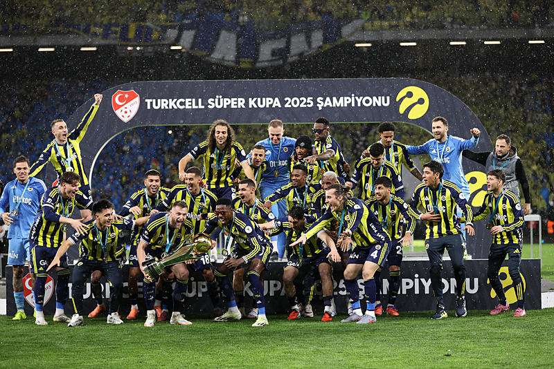 Fenerbahçe’nin Turkcell Süper Kupa zaferi dış basında! İşte o manşetler