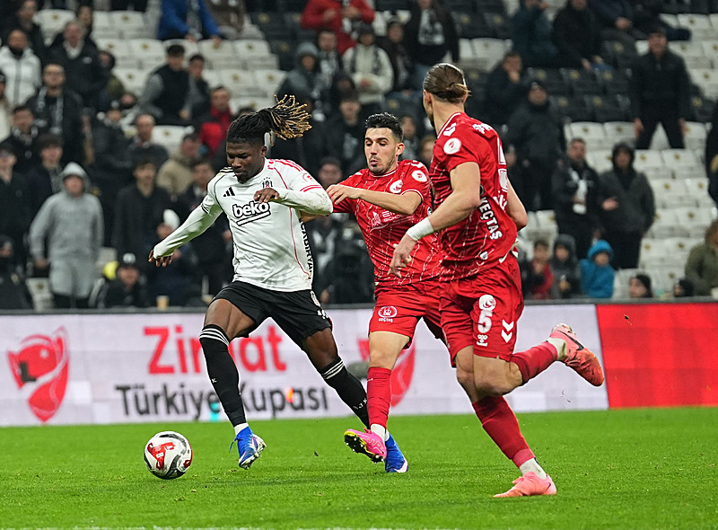Spor yazarlarından Beşiktaş-Ankara Keçiörengücü maçı değerlendirmeleri