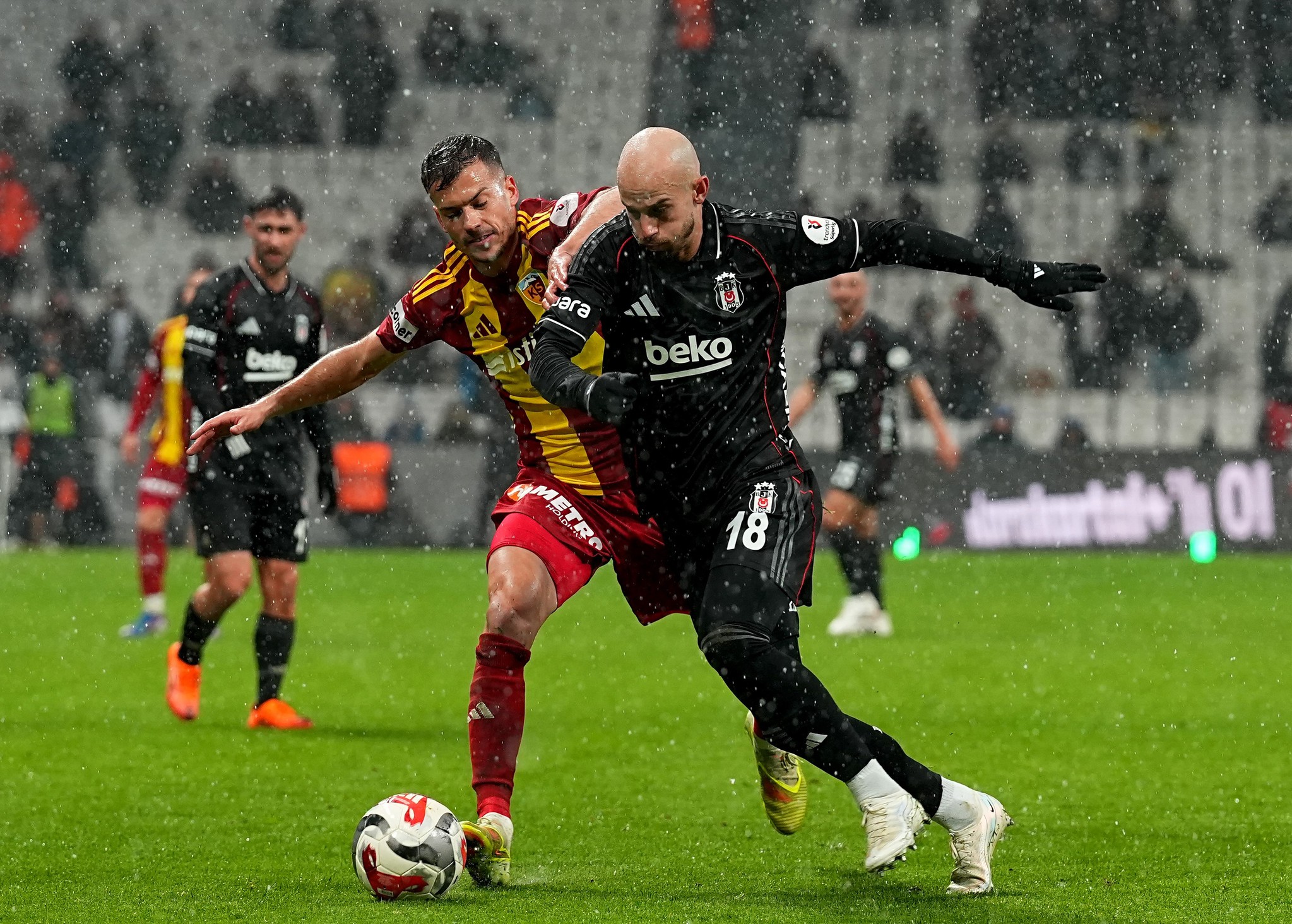 Spor yazarları Beşiktaş-Kayserispor maçı yorumları