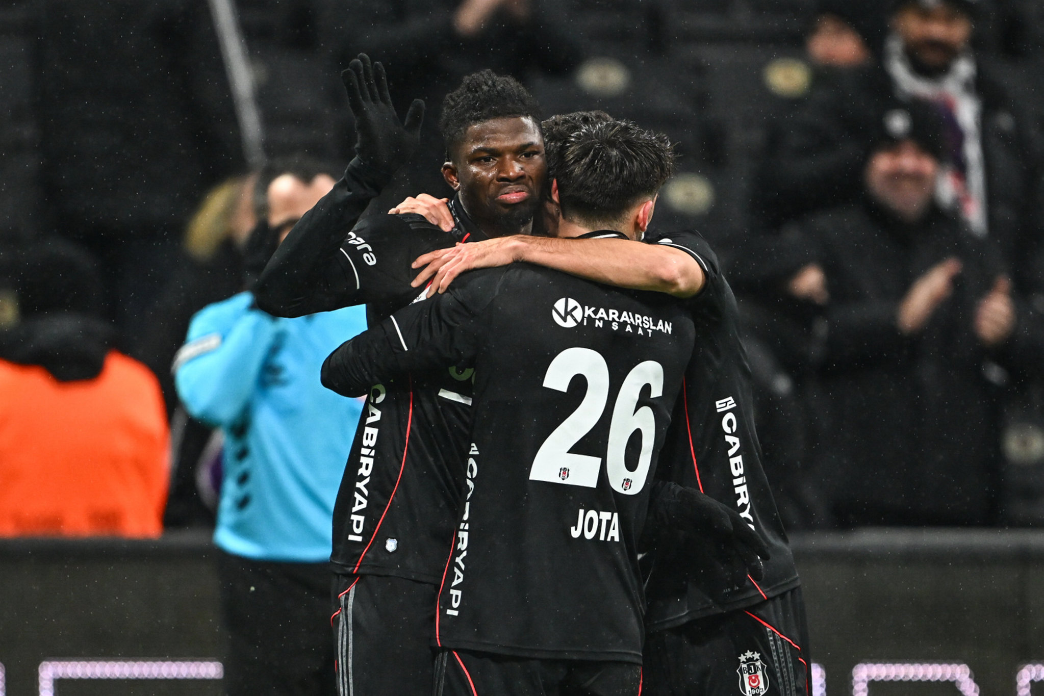 Spor yazarları Beşiktaş-Kayserispor maçı yorumları