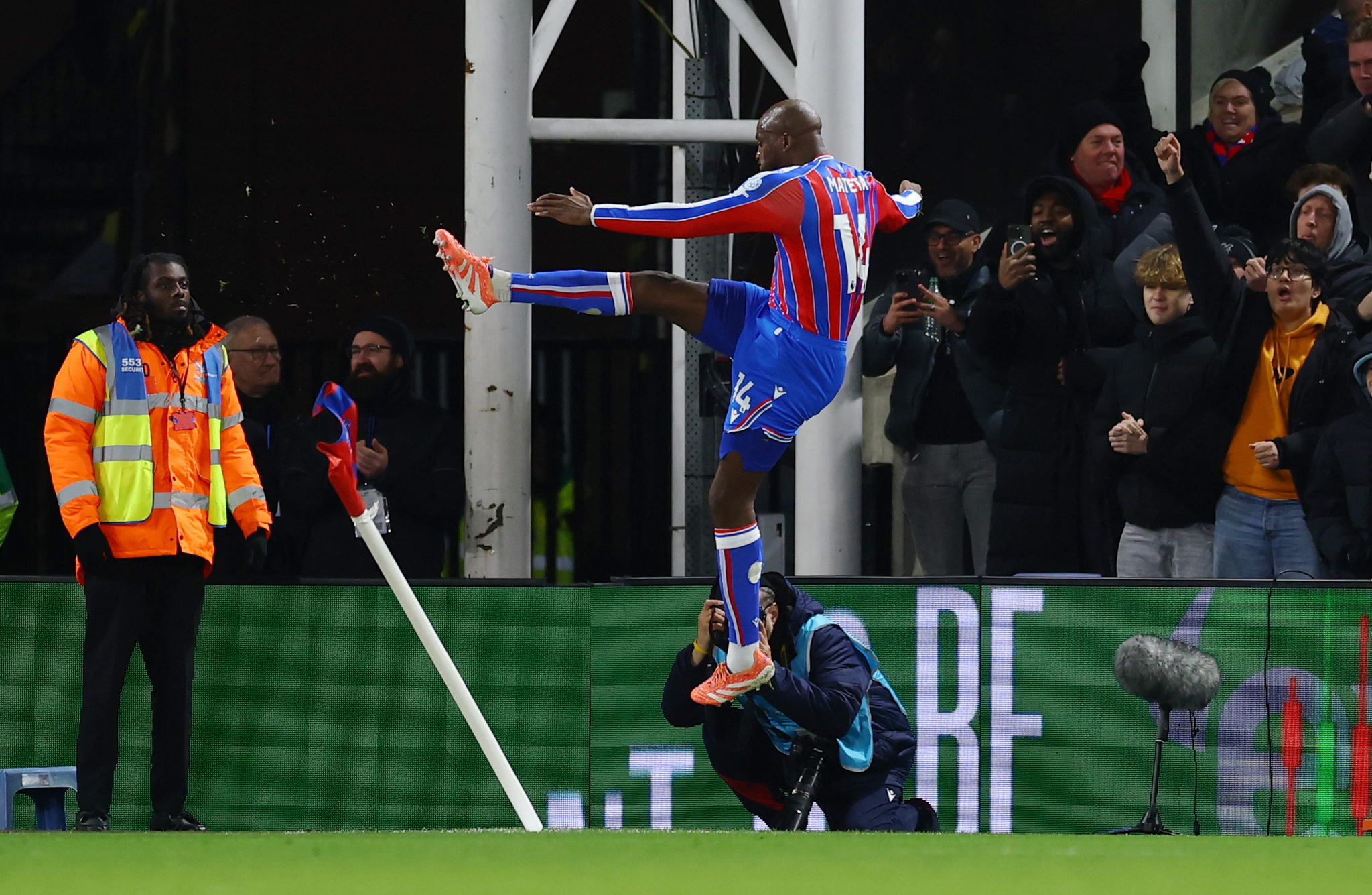 Fenerbahçe’den Mateta bombası! Transferde tüm şartlar zorlanacak