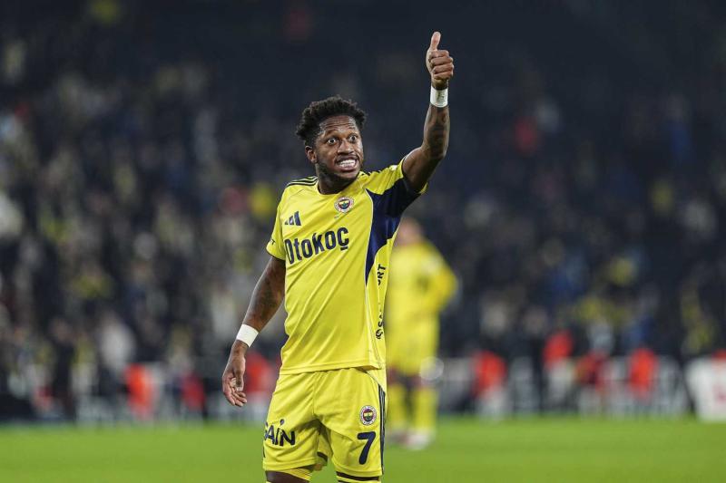 Brezilya ekibi Fenerbahçeli futbolcuda ısrarcı! Yeni teklif yapılacak