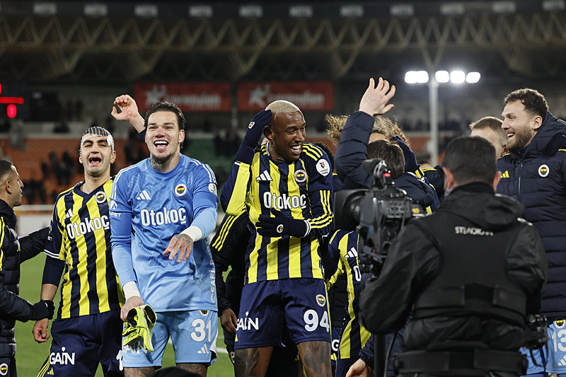 Fenerbahçe’de hedef ilk 8! İşte Tedesco’nun Aston Villa maçı ilk 11’i