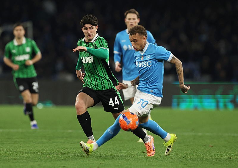 Noa Lang Galatasaray’da! Transferde mutlu son