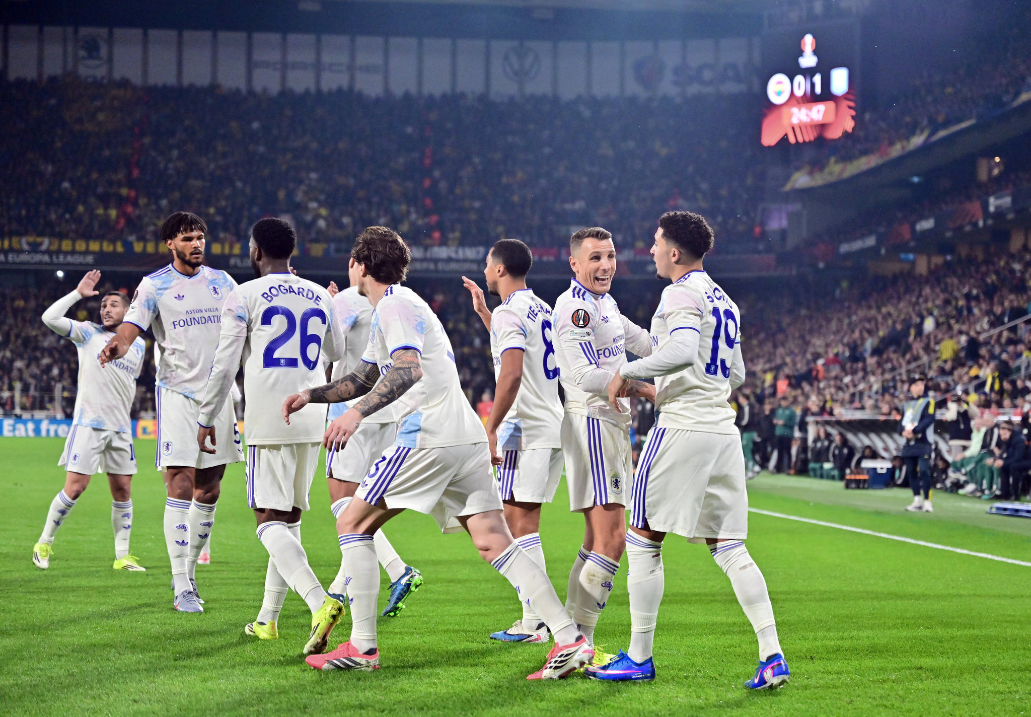 Spor yazarları Fenerbahçe - Aston Villa maçını yorumladı!