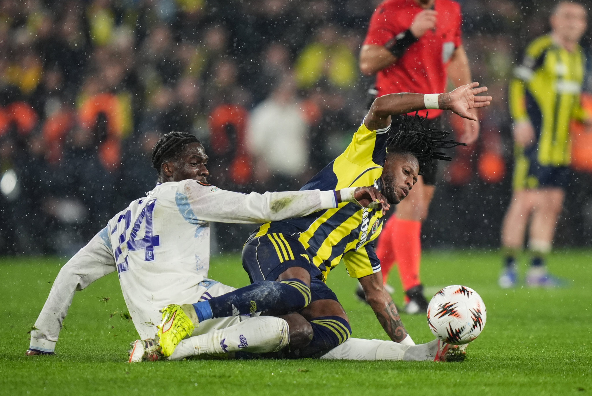 Spor yazarları Fenerbahçe - Aston Villa maçını yorumladı!