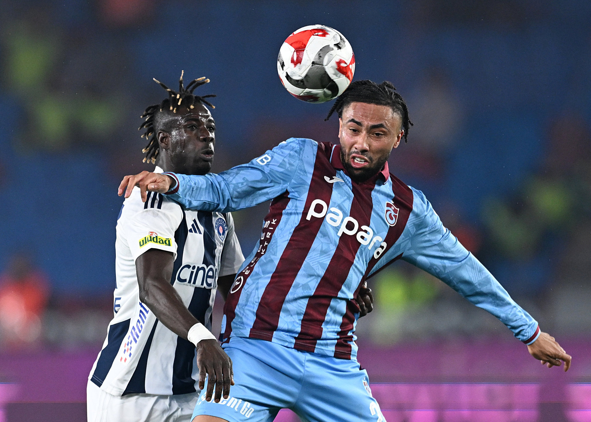 Spor yazarları Trabzonspor-Kasımpaşa maçını değerlendirdi! Gözlerimizin pası silindi