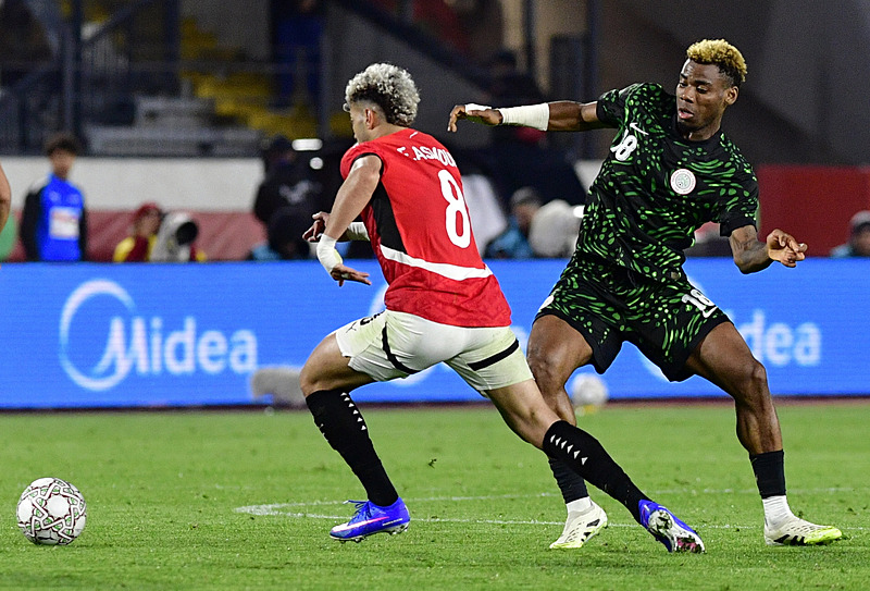 Galatasaray’a transferde Onyedika müjdesi! Victor Osimhen...