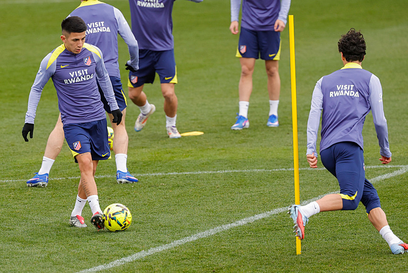 Thiago Almada sessizliğini bozdu! Galatasaray ve transfer...