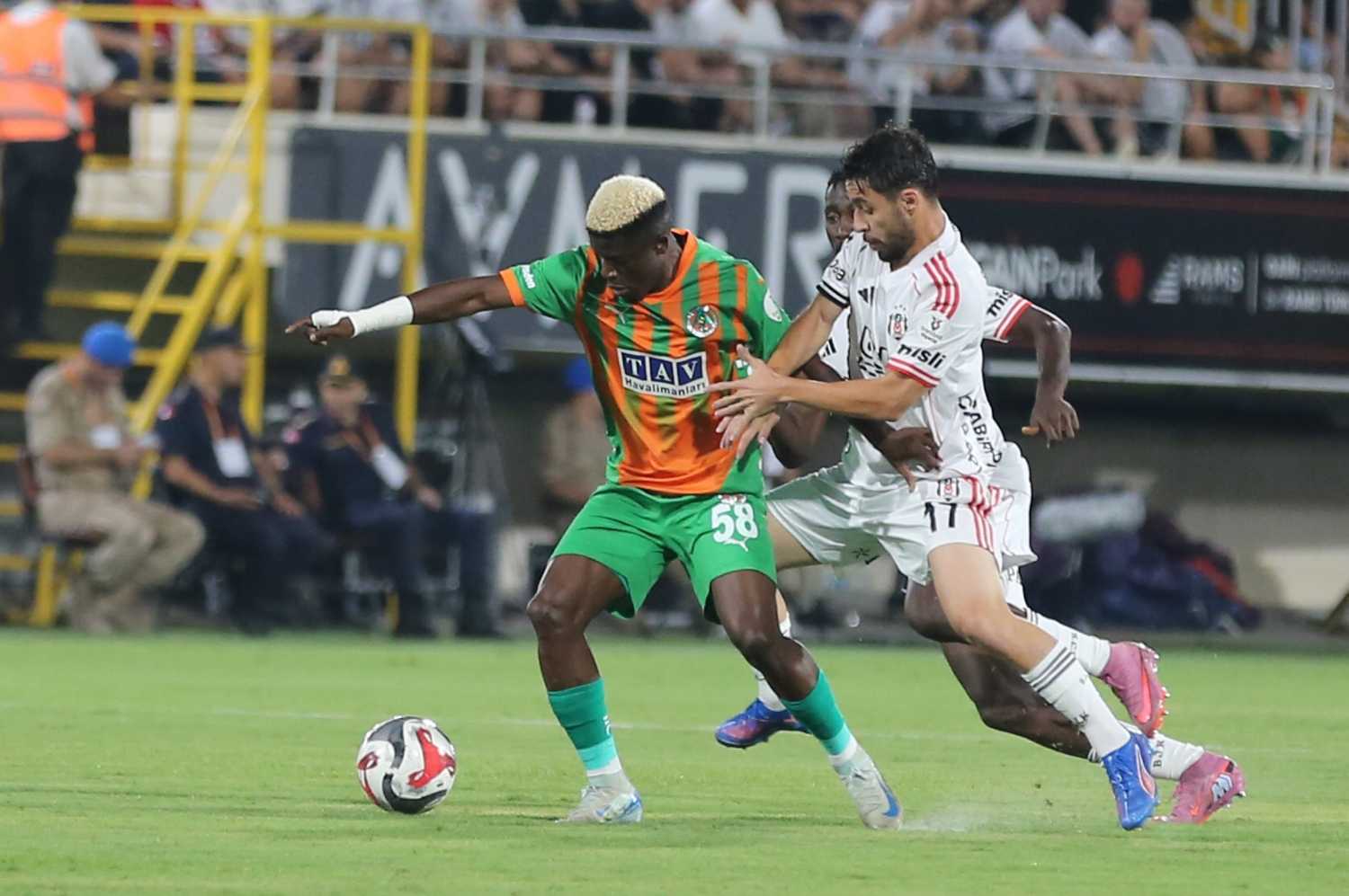 Fenerbahçe Kante’nin alternatifini Süper Lig’de buldu!