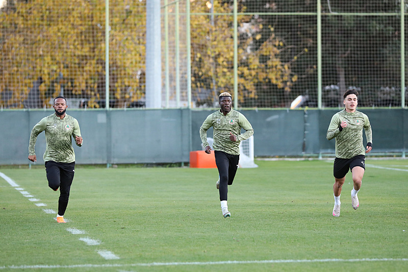 Fenerbahçe Kante’nin alternatifini Süper Lig’de buldu!