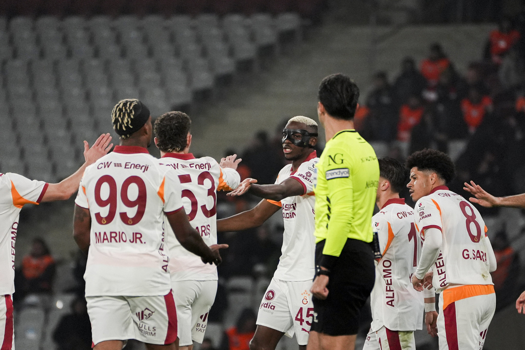 Spor yazarları Fatih Karagümrük-Galatasaray maçını değerlendirdi