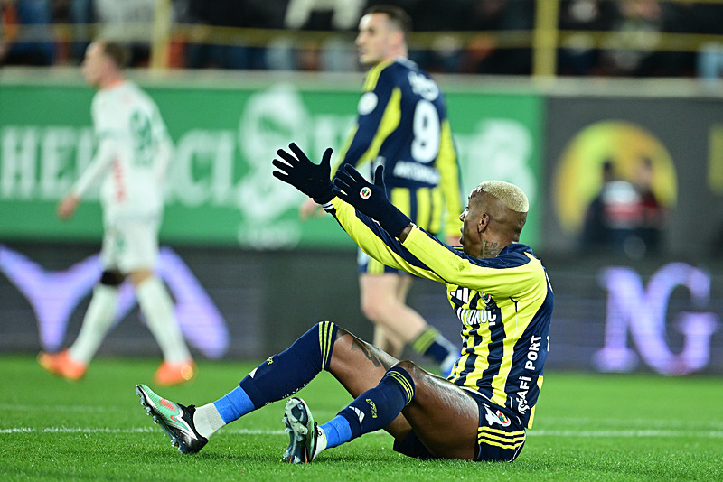Anderson Talisca’ya dev teklif geldi! Fenerbahçe için kararını verdi