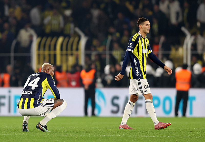 N’Golo Kante Fenerbahçe’ye çok yakın! Fransız basını gelişmeyi duyurdu