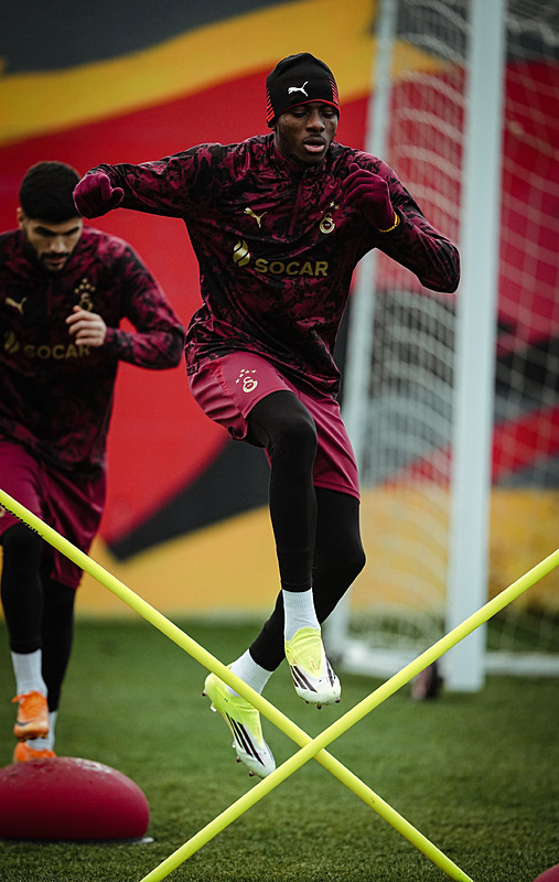 Okan Buruk kararını verdi! İşte Galatasaray’ın Manchester City maçı 11’i