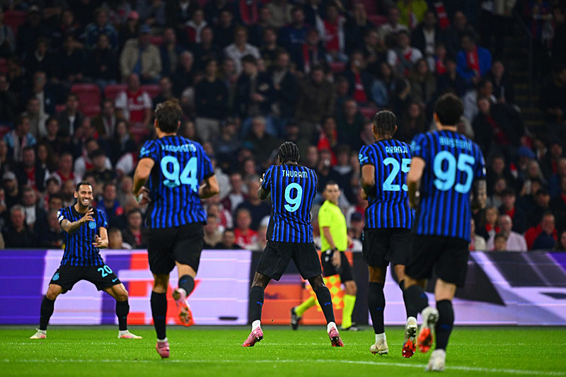 Galatasaray ilk 24’te bitirdi! İşte UEFA Şampiyonlar Ligi’nde güncel puan durumu