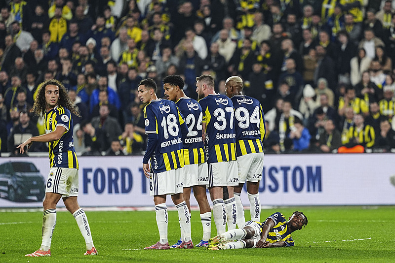 Domenico Tedesco kararını verdi! İşte Fenerbahçe’nin FCSB 11’i