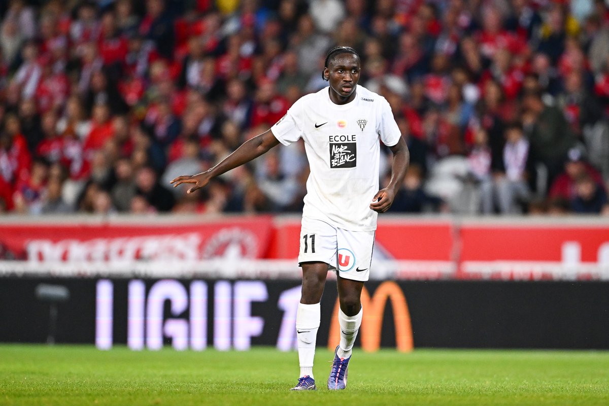 Fenerbahçe’den santrfora genç hamle!: Sidiki Cherif!