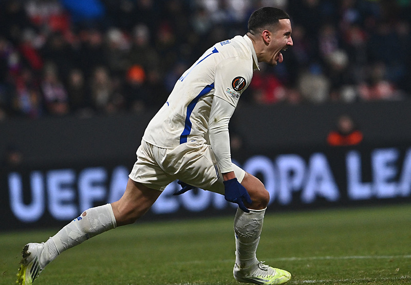 Galatasaray’dan milli futbolcuya kanca! Transfer teklifi ortaya çıktı