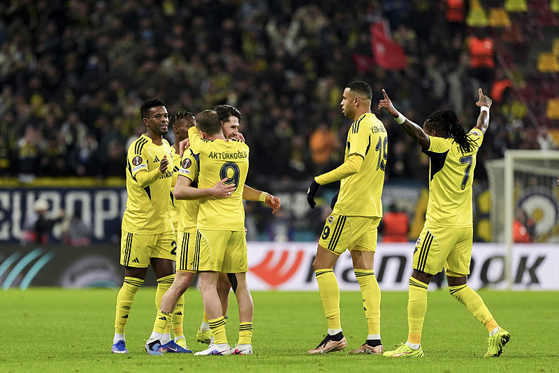 İtalyan gazeteci duyurdu! Fenerbahçe’de flaş Jhon Duran gelişmesi