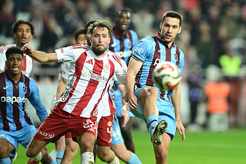 Spor yazarları Antalyaspor - Trabzonspor maçını yorumladı!