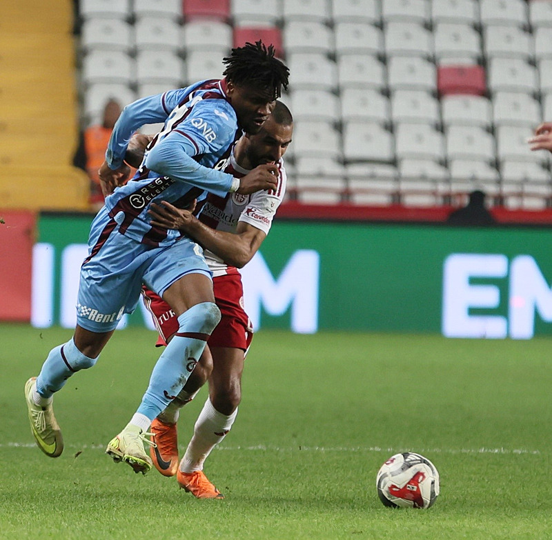 Spor yazarları Antalyaspor - Trabzonspor maçını yorumladı!