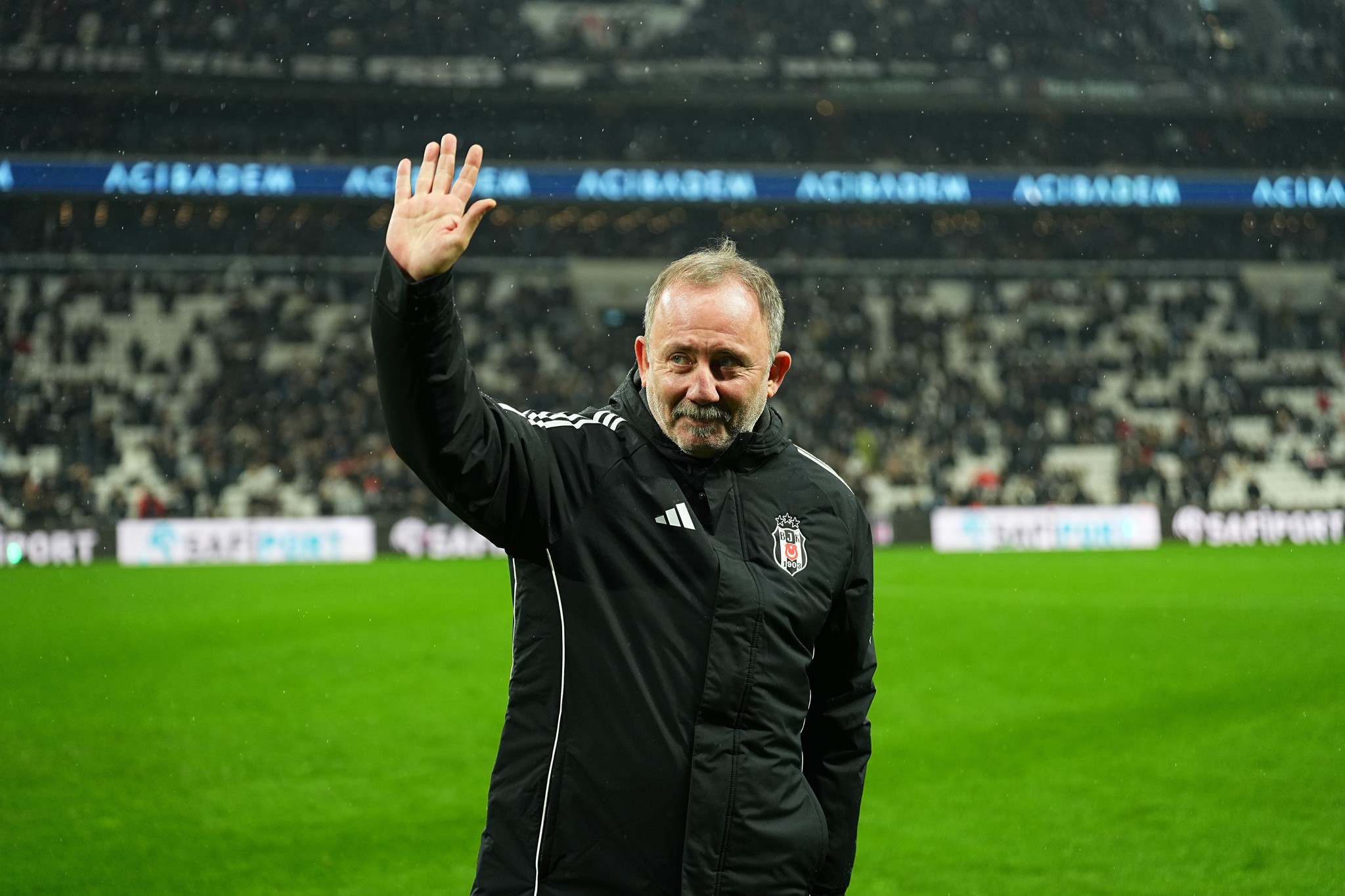 Spor yazarları Beşiktaş - Tümosan Konyaspor maçını değerlendirdi!