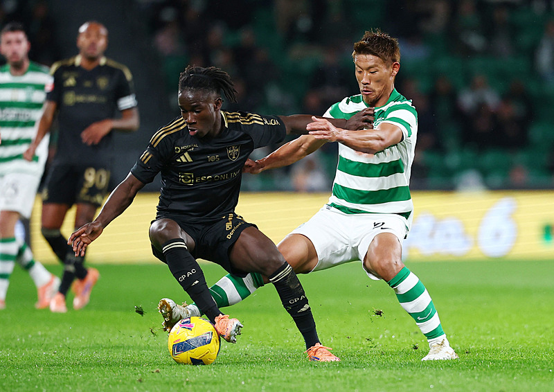 Galatasaray’da Renato Nhaga transferi tamam!