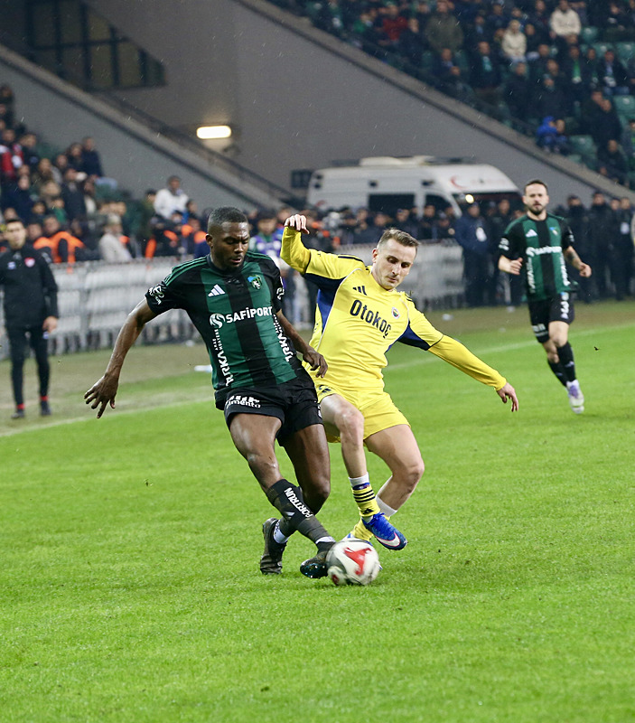 Spor yazarları Kocaelispor-Fenerbahçe maçını değerlendirdi